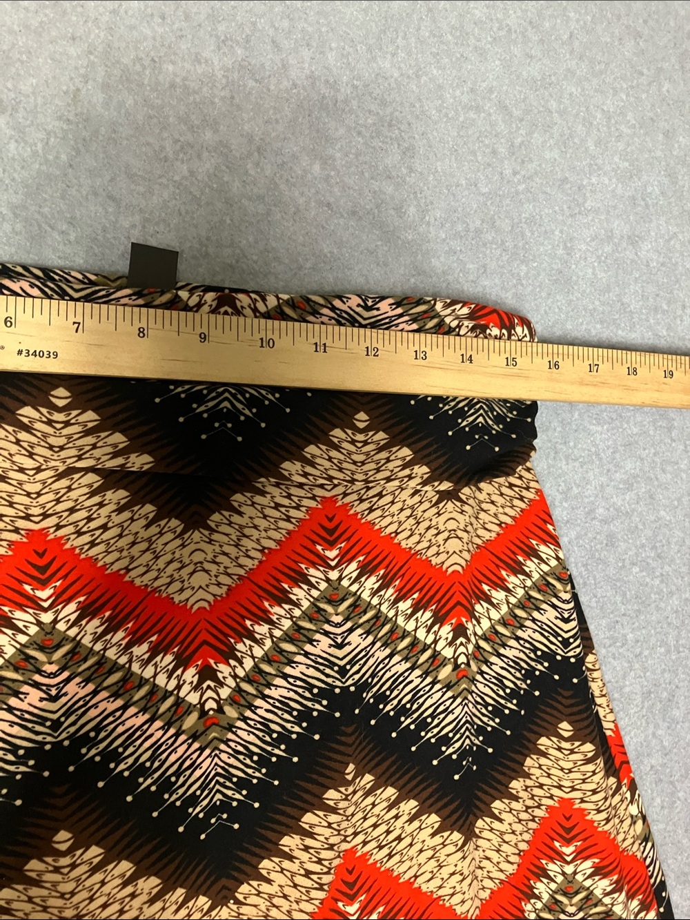Hot Kiss Chevron A-Line Skirt in Black, Red, and Tan - Picture 2 of 8
